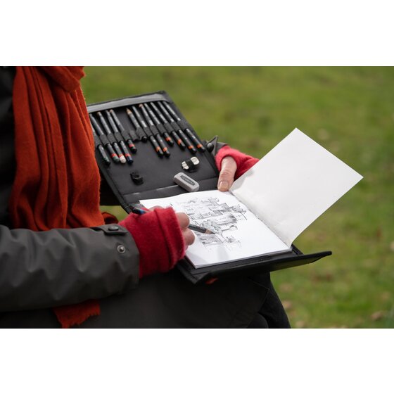 Derwent Sketching Wallet